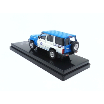 Toyota Land Cruiser 76 JAF 2014 - skala 1:64 - Para64